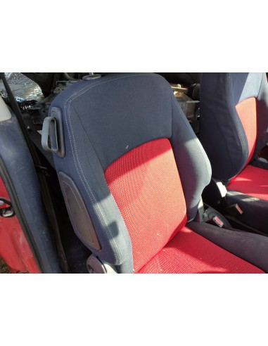 Recambio de asiento delantero derecho para peugeot 1007 8hz referencia OEM IAM   