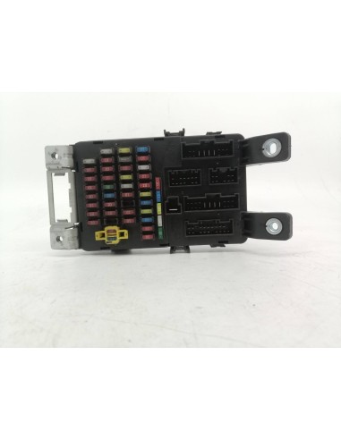 Recambio de caja reles / fusibles para hyundai accent (mc) d4fa referencia OEM IAM 919501G010  