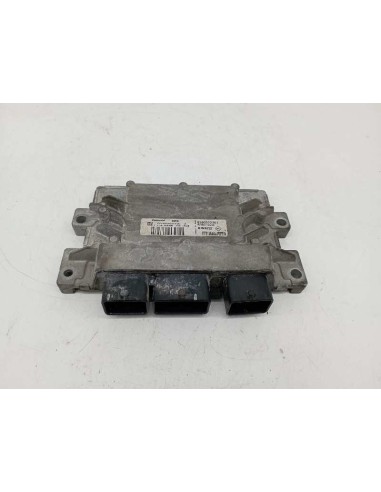 Recambio de centralita motor uce para renault clio iii d4fd7 referencia OEM IAM 8200522357  