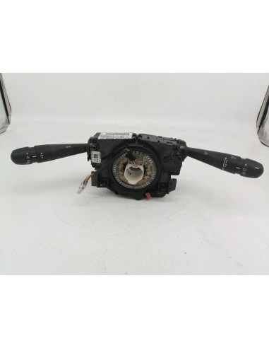 Recambio de mando multifuncion para peugeot 208 referencia OEM IAM 98154492ZD  