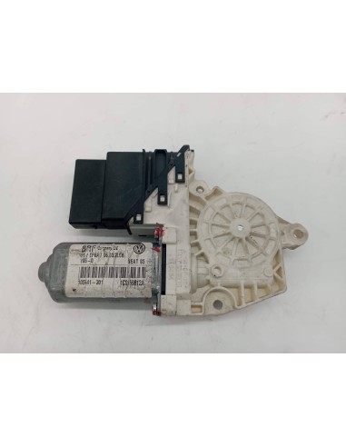 Recambio de motor elevalunas trasero derecho para seat leon (1m1) axr referencia OEM IAM 101388103  