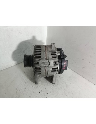 Recambio de alternador para renault megane iii coupe k4m r8 referencia OEM IAM 0124425070  