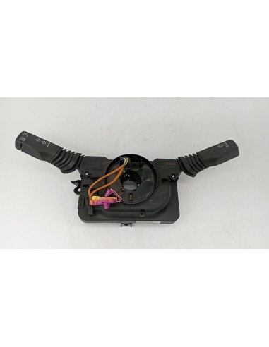 Recambio de mando multifuncion para opel zafira b z19dth referencia OEM IAM 204283  