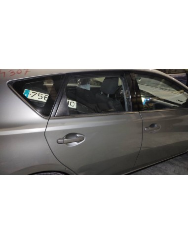 Recambio de puerta trasera derecha para toyota auris (e18) n47c16a referencia OEM IAM   