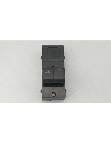 Recambio de mando elevalunas delantero izquierdo para nissan micra (k12e) cr14 euro 4 referencia OEM IAM 2505  