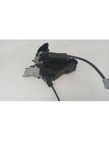 Recambio de cerradura puerta delantera derecha para citroen c4 berlina 9hx referencia OEM IAM 45387095  