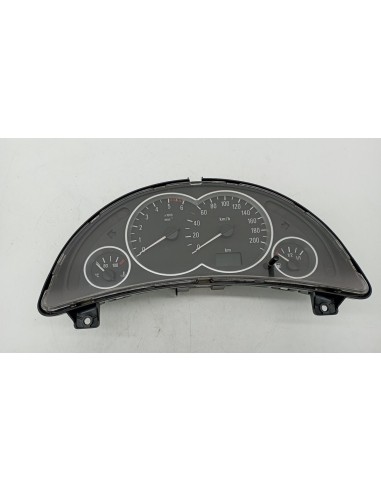 Recambio de cuadro instrumentos para opel corsa c y17dt referencia OEM IAM 13117943CA  