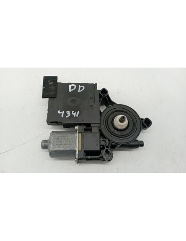 Recambio de motor elevalunas delantero derecho para volkswagen passat variant (3c5) cbab referencia OEM IAM 0130822451  