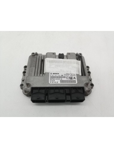 Recambio de centralita motor uce para peugeot 3008 9hz referencia OEM IAM 0281013334  