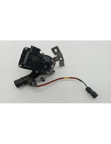 Recambio de valvula egr para dacia sandero ii k9k u8 referencia OEM IAM 147100361R  