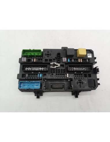 Recambio de caja reles / fusibles para opel astra h gtc z18xer referencia OEM IAM 13222173  