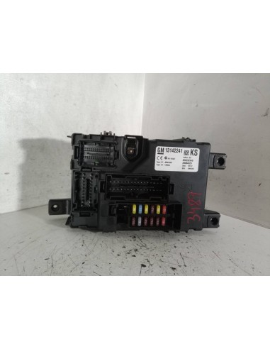 Recambio de caja reles / fusibles para opel corsa d z14xep referencia OEM IAM 13142241  