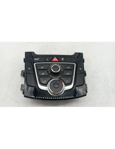 Recambio de mando climatizador para hyundai i30 (gd) d4fc referencia OEM IAM 97250A6040GU  