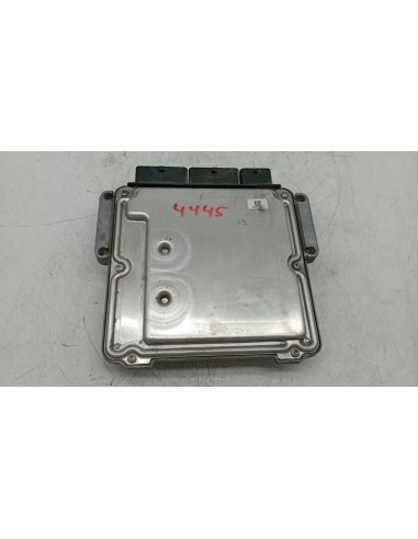 Recambio de centralita motor uce para dacia logan ii k9k c6 referencia OEM IAM 0281030439  