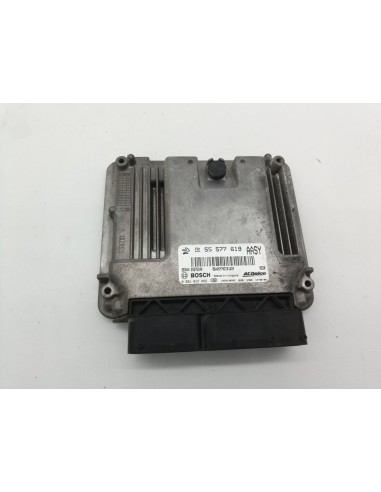 Recambio de centralita motor uce para opel insignia sports tourer a20dth referencia OEM IAM 55577619  